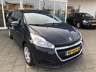 PEUGEOT 208 1.2 VTI  82 PK ACCES