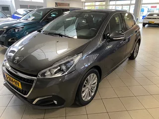 PEUGEOT 208 1.2 PT110pk Allure RIJKLAAR