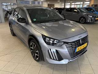 PEUGEOT 208 1.2 Hybrid 136 e-DCS6 GT