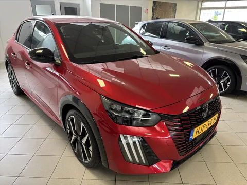 PEUGEOT 208 1.2 Hybrid 136 e-DCS6 GT