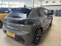 PEUGEOT 208 1.2 Hybrid 136 e-DCS6 GT Foto