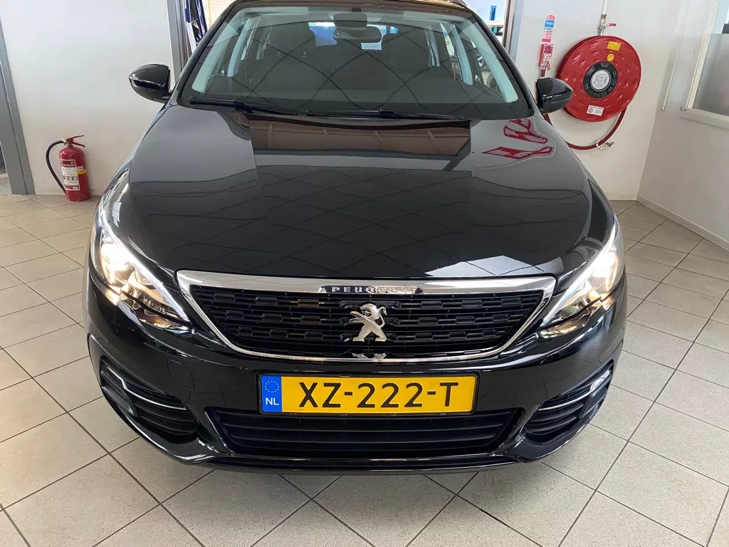 PEUGEOT 308 1.2 PureTech 130pk Active